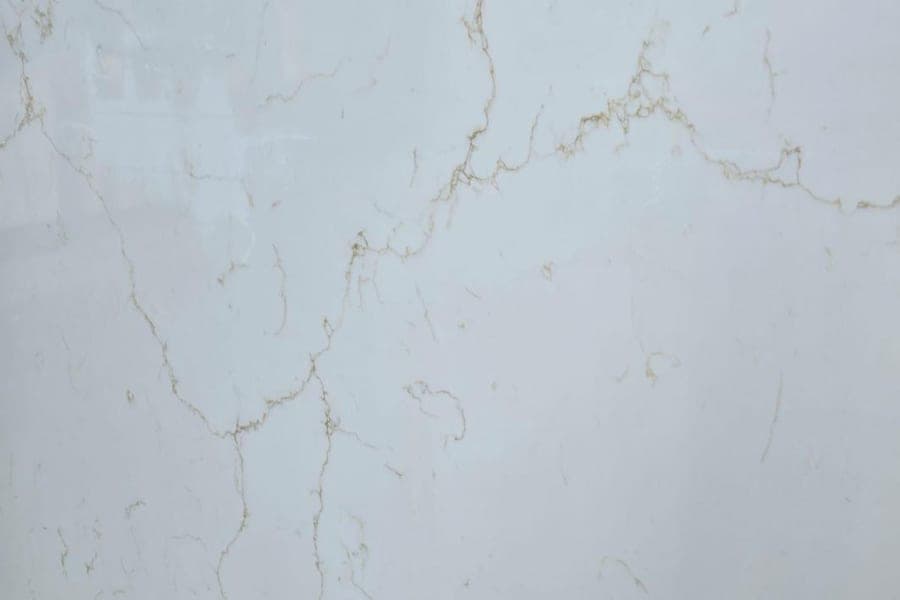 Misterio Gold stone finish 1